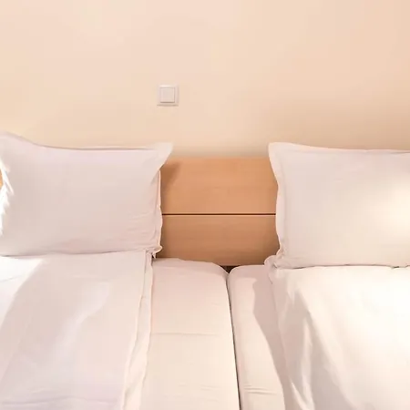 One Bedroom In Amelia Kabakum Apartman *