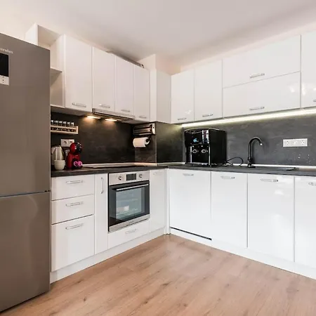 شقة One Bedroom In Amelia Kabakum فارنا