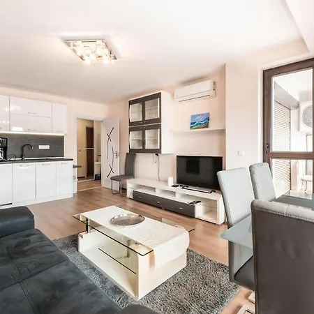 شقة One Bedroom In Amelia Kabakum