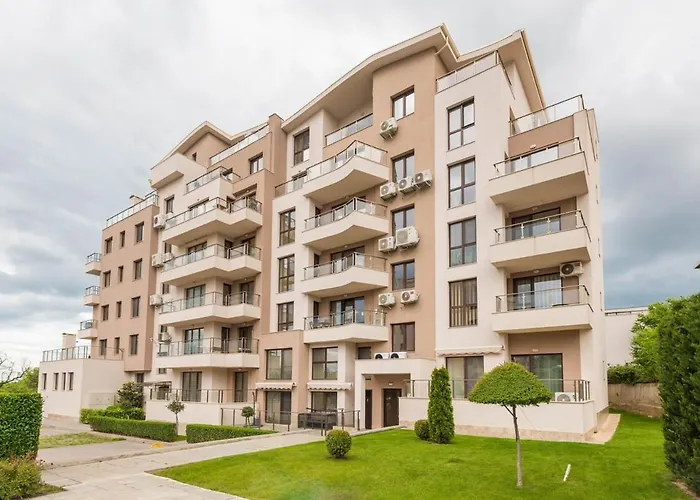 Apartment One Bedroom In Amelia Kabakum